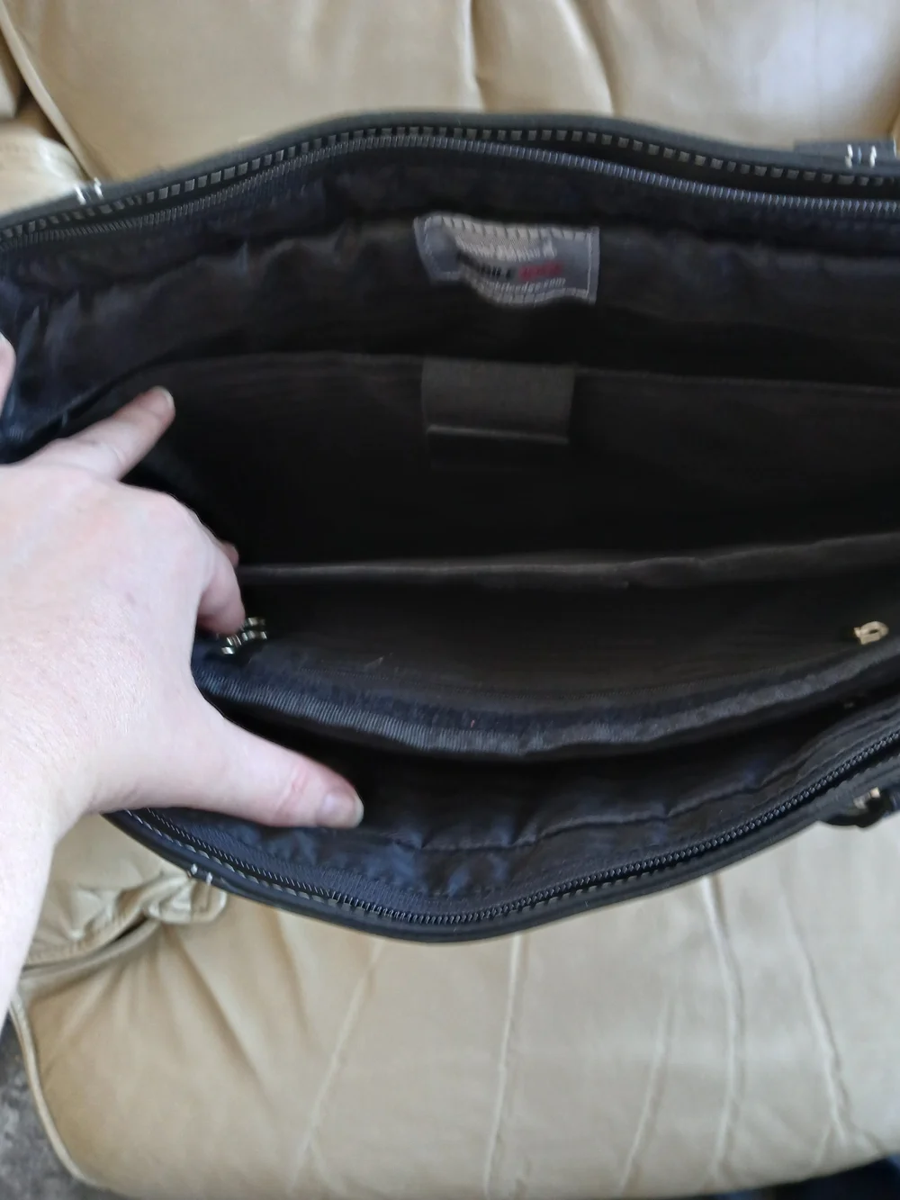 Mobile Edge For Her Limited Edition Black Laptop Tote Briefcase Bag